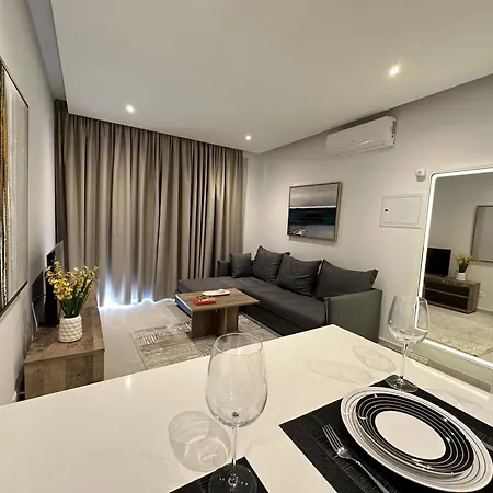 Arya Engomi Central Living Apt Agios Dhometios